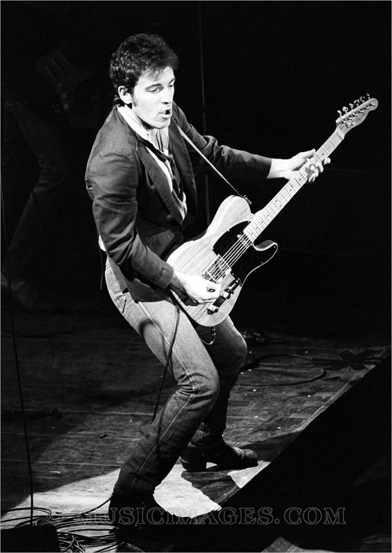 B480-11.jpg :: Winterland, San Francisco, Ca. 12/15/78