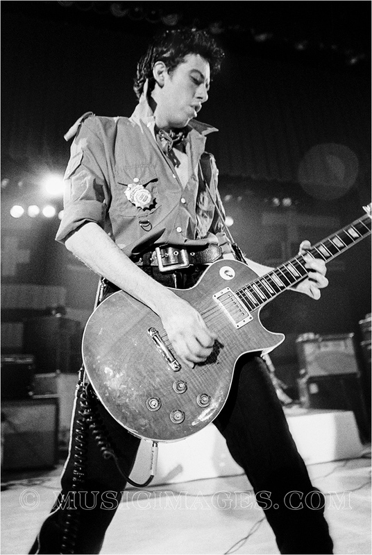 B503-34.jpg :: Mick Jones - Berkeley Community Theater, Berkeley, Ca. 2/7/79