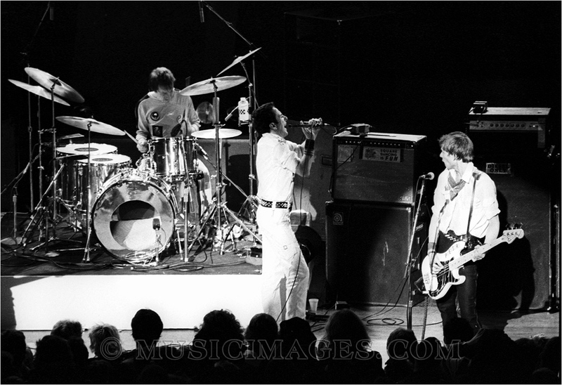 B505-35.jpg :: Berkeley Community Theater, Berkeley, Ca. 2/7/79