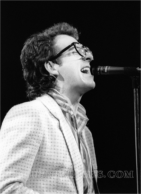 B508-7.jpg :: Berkeley Community Theater, Berkeley, Ca. 2/9/79