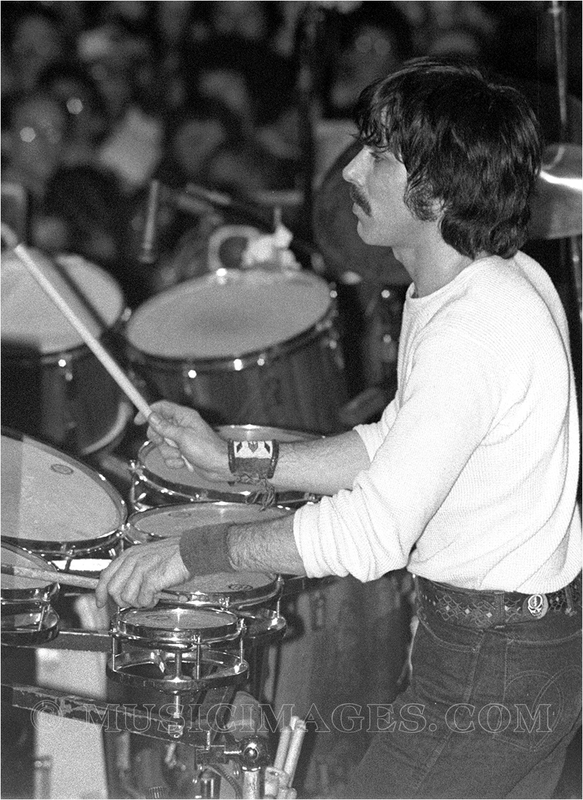 B512-4.jpg :: Oakland Coliseum 2/17/79