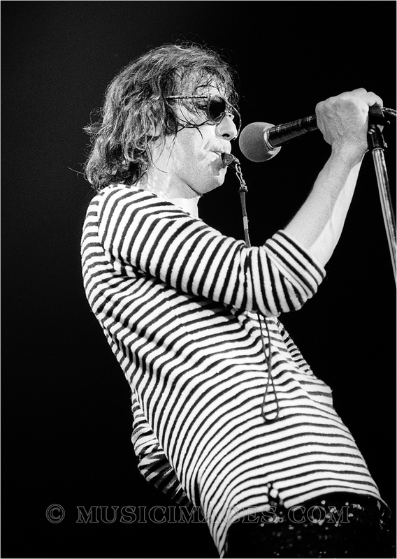 B524-16.jpg :: Oakland Auditorium, Oakland, Ca. 3/24/79