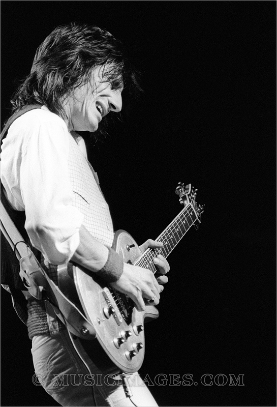 B576-31A.jpg :: with the New Barbarians - Oakland Coliseum, Oakland, Ca. 5/20/79