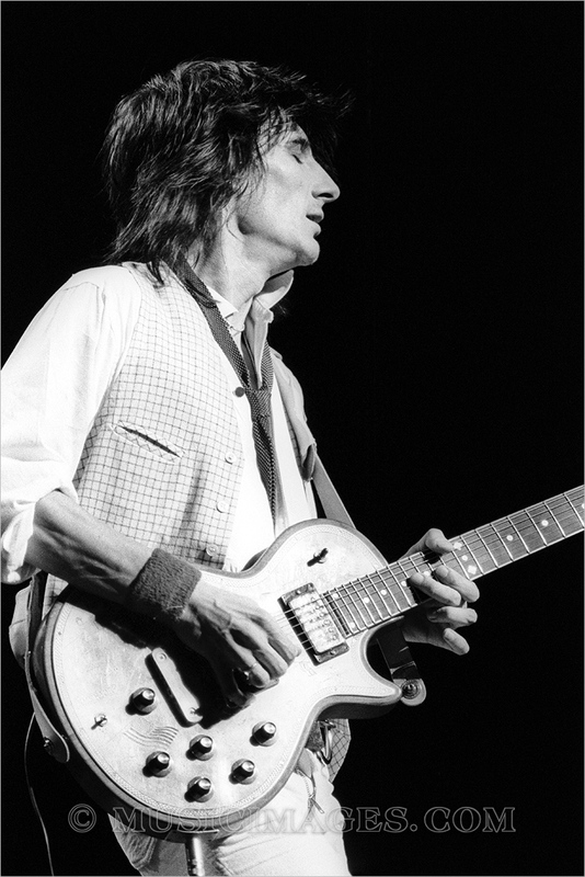 B576-33A.jpg :: with the New Barbarians - Oakland Coliseum, Oakland, Ca. 5/20/79