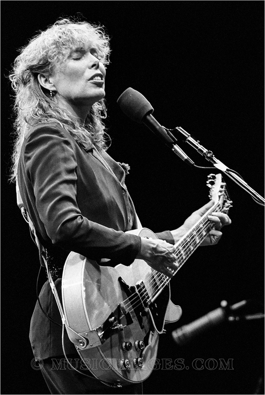 B607-32.jpg :: San Francisco Civic Auditorium 9/7/79