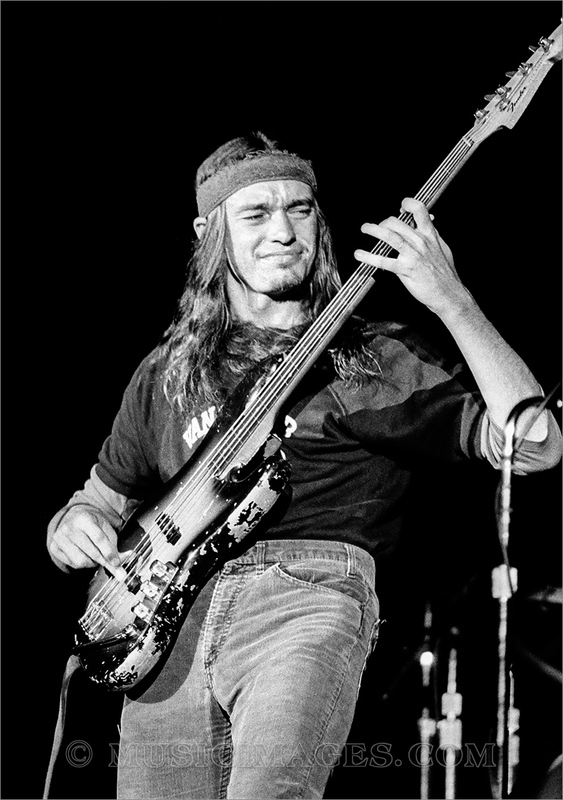 B609-18.jpg :: San Francisco Civic Aud. 9/7/79