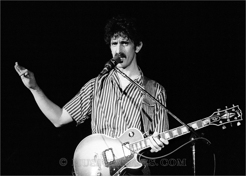 B632-22.jpg :: Berkeley Community Theater 4/1/80