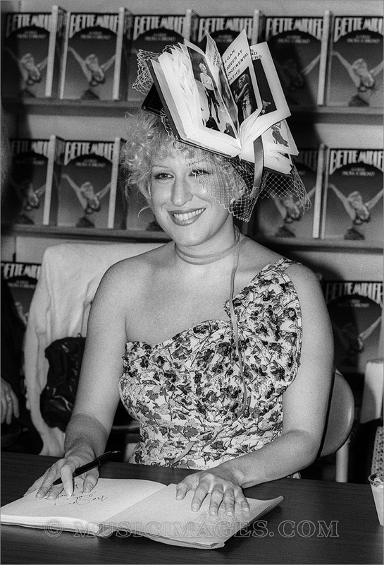B667-7.jpg :: at book signing, San Francisco, Ca. - 7/12/80