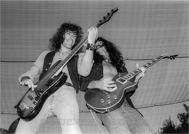 B671-24.jpg :: Pete Sears & Craig Chaquico - Frost Amphitheater, Stanford Univ., Palo Alto, Ca. 8/31/80