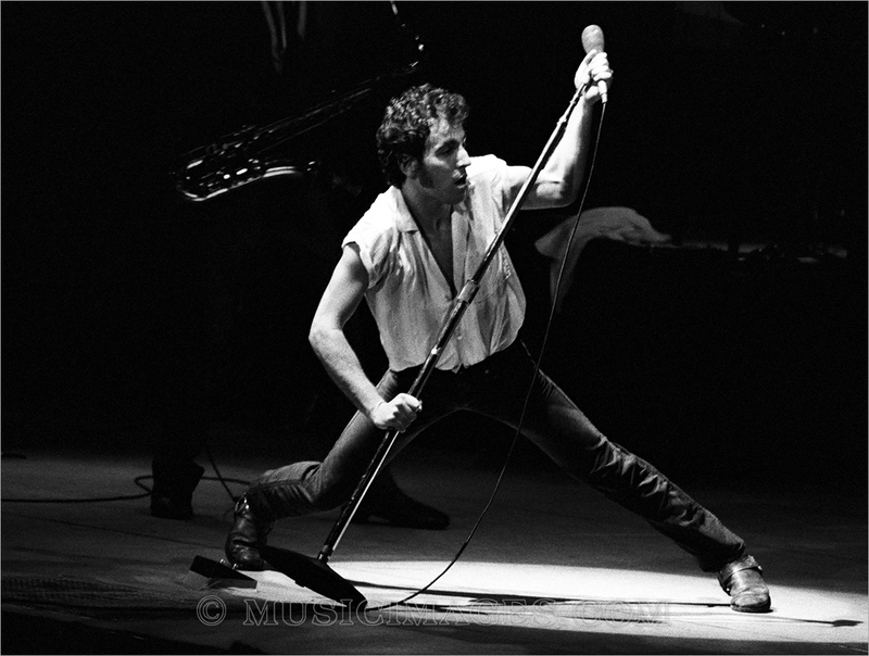 B678-11.jpg :: Oakland Coliseum, Oakland, Ca. 10/27/80