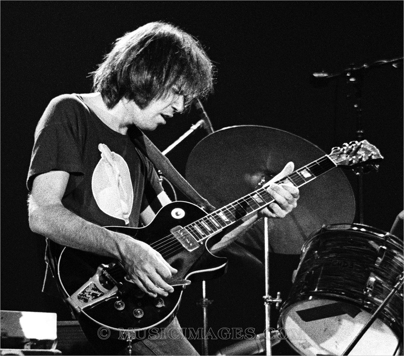 B99-16.jpg :: with Crazy Horse - Berkeley Community Theater 11/2/76