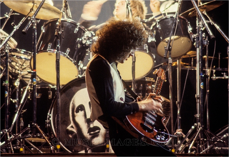 C130-21.jpg :: Oakland Coliseum, Oakland, Ca. 12/16/78