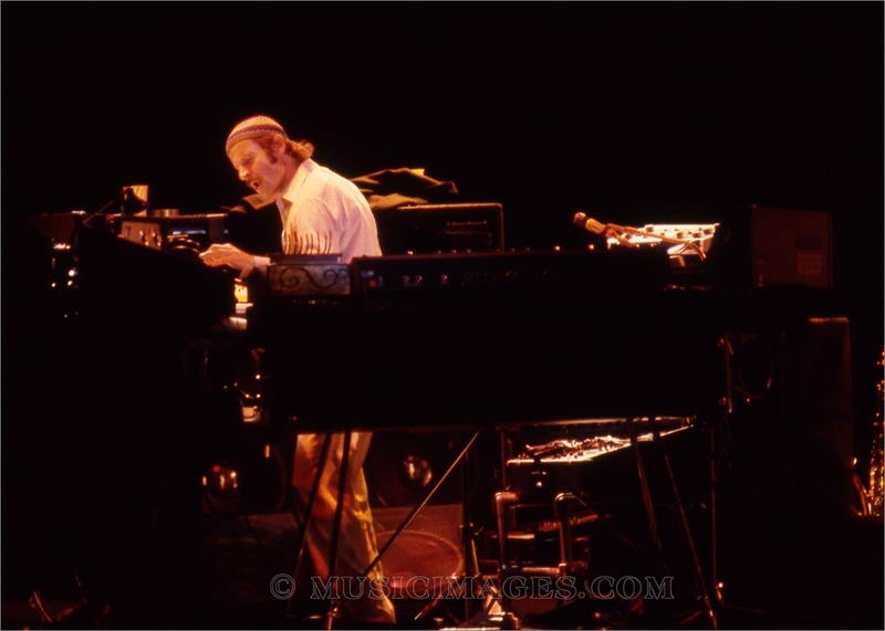 C195-17.jpg :: Joe Zawinal - Greek Theater, Berkeley, Ca. - May, 1979