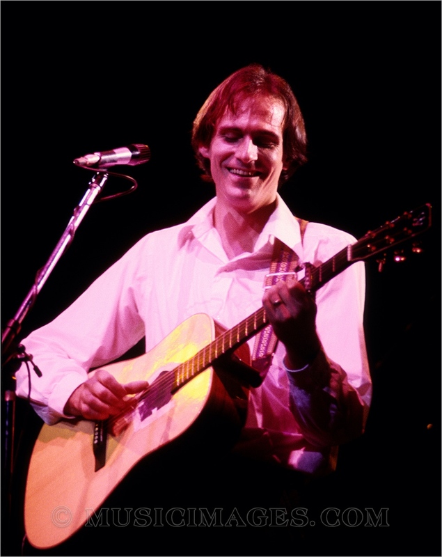 C2-25.jpg :: Marin Civic Auditorium, San Rafael, Ca. 11/21/77