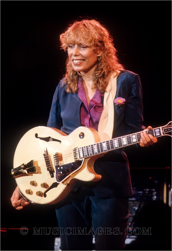 C212-19.jpg :: San Francisco Civic Auditorium 9/7/79