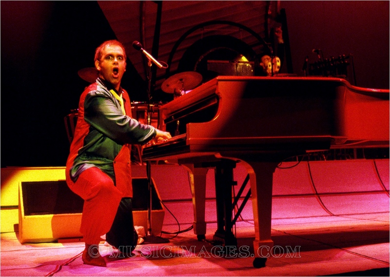 C216-5.jpg :: Berkeley Community Theater, Berkeley, Ca. 9/24/79