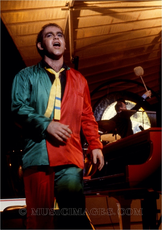 C218-28.jpg :: Berkeley Community Theater, Berkeley, Ca. 9/24/79