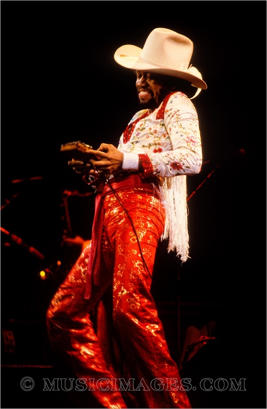 C237-33.jpg :: Oakland Coliseum, Oakland, Ca. 12/1/79