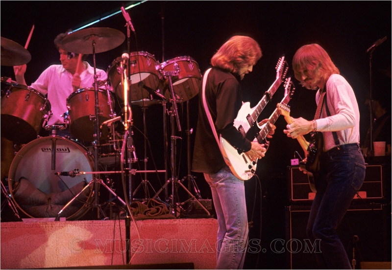 C255-11.jpg :: Oakland Coliseum, Oakland, Ca. 3/8/80