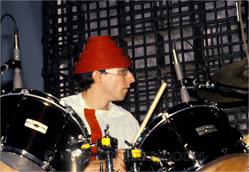 C267-5.jpg :: Alan Myers, Devo - Phoenix Theater, Petaluma, Ca - August, 1980