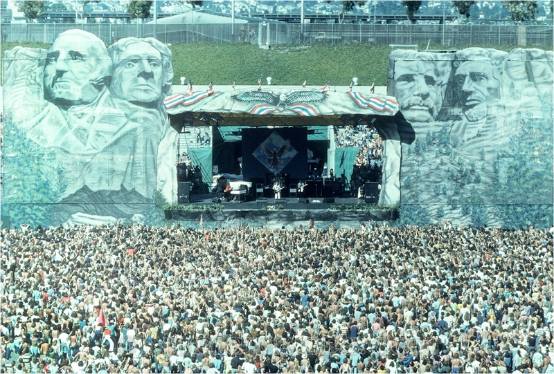 C35-29.jpg :: Day On The Green - Oakland Stadium, Oakland, Ca. 7/2/77