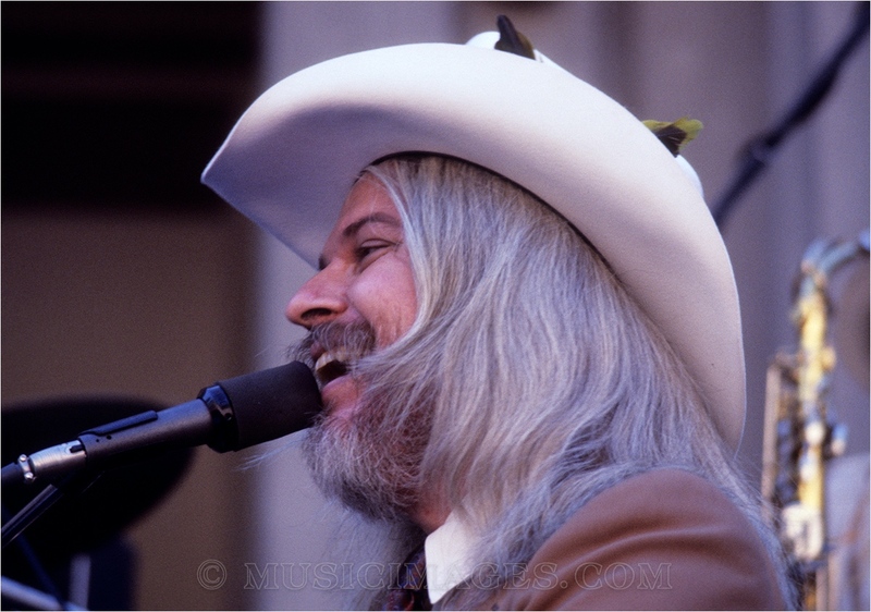 C4-14.jpg :: Greek Theater, Berkeley, Ca. 9/4/77
