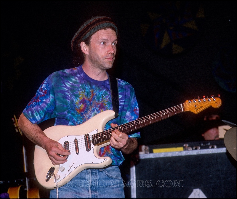 C409-21.jpg :: with Phil Lesh & Phriends - Warfield Theater, San Francisco, Ca. 4/15/99