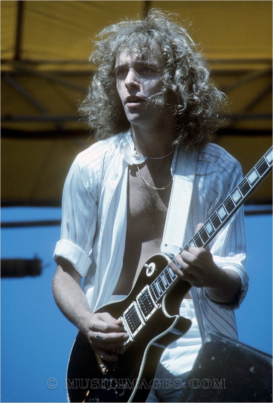 C41-25.jpg :: Day On The Green - Oakland Stadium, Oakland, Ca. 7/2/77