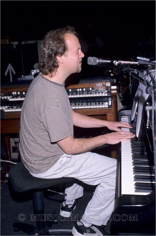 C410-3.jpg :: with Phil Lesh & Phriends - Warfield Theater, San Francisco, Ca. 4/15/99