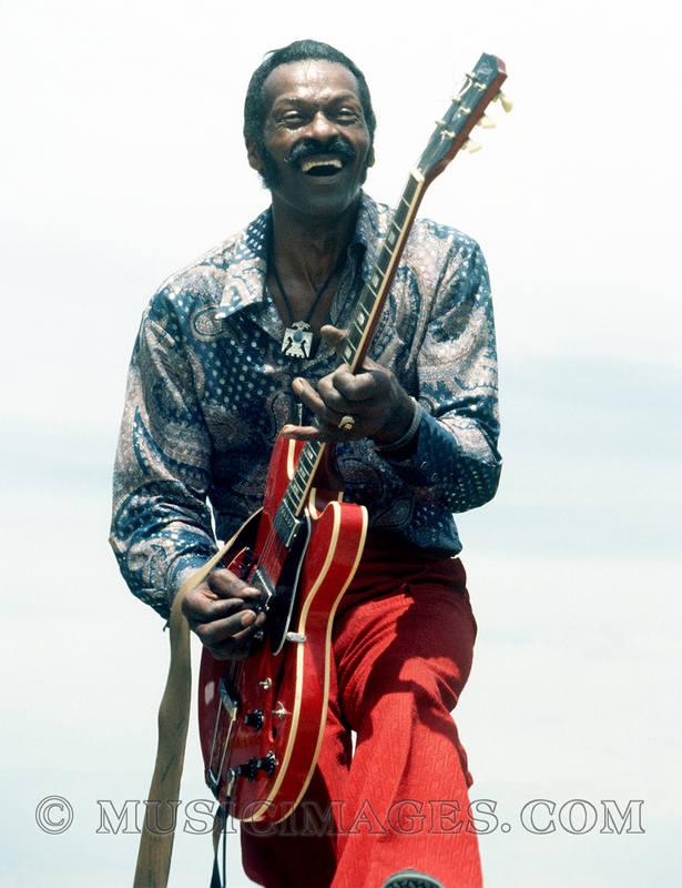 C5-37.jpg :: Chuck Berry (backed by the Billy C. Farlow Band) is playing between races at Golden Gate Fields in Berkeley, Ca. 7/31/77