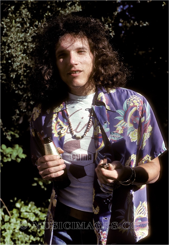 C59-36.jpg :: @ Jorma's house, San Francisco, Ca - April, 1977