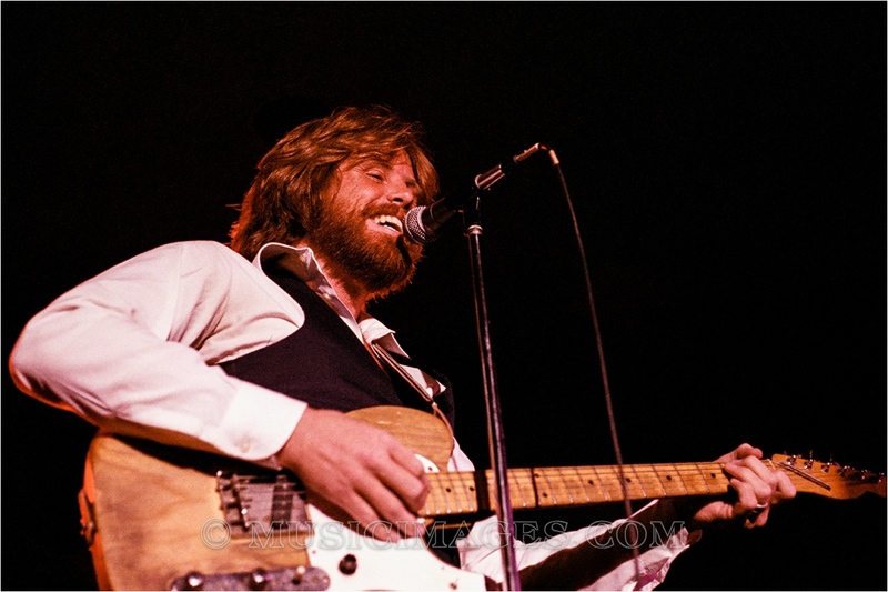 CN268-9.jpg :: Bryan MacLean - Old Waldorf club, San Francisco, Ca. 11/4/77