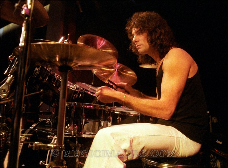 CN297A-30.jpg :: Ainsley Dunbar - Joey Bavaresco TV Show - Kabuki Theater, San Francisco, Ca. 1/7/78