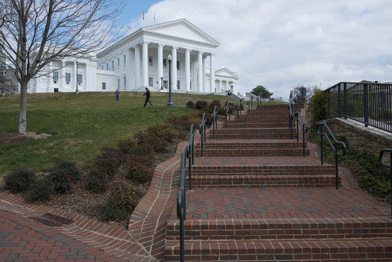 84 RVA State Capitol.jpg