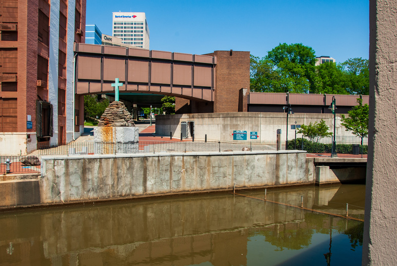 86 Riverfront Canal Cruises.jpg