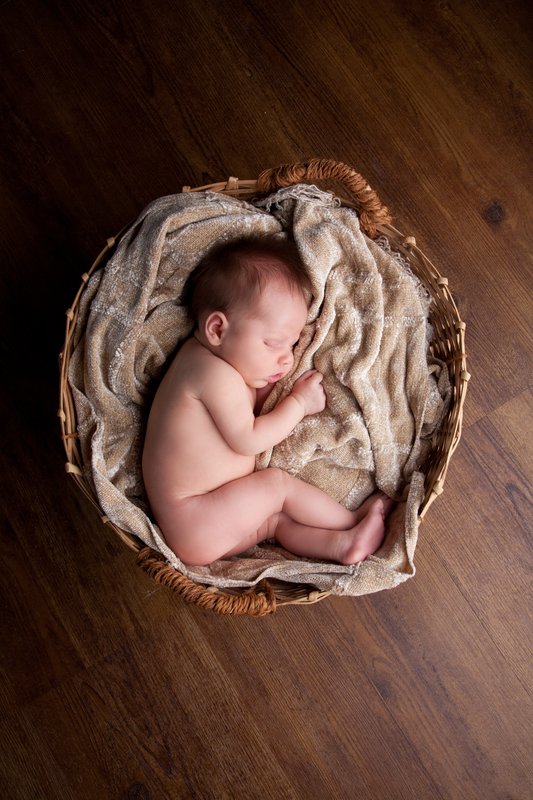 Newborn Photographer Kansas City Newborn Portrait 3.jpg