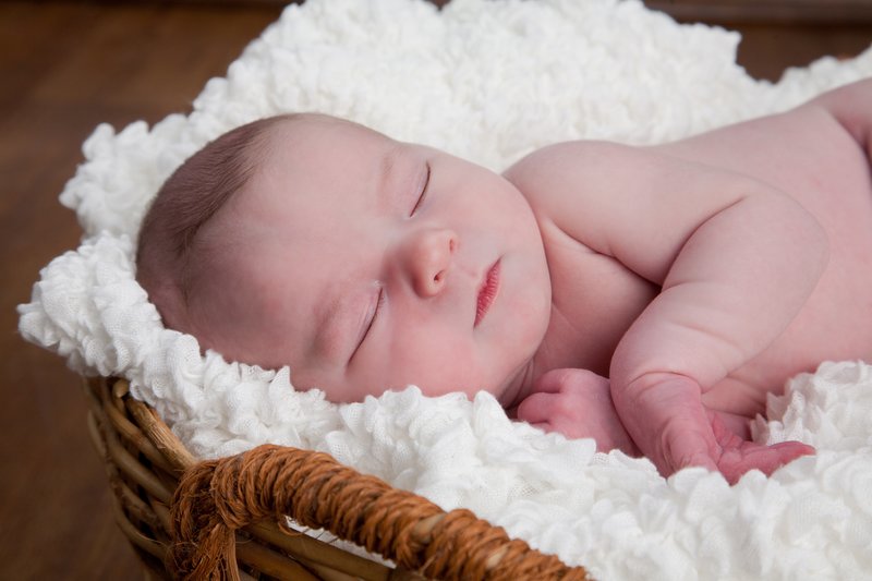 Newborn Photographer Kansas City Newborn Portrait 35.jpg