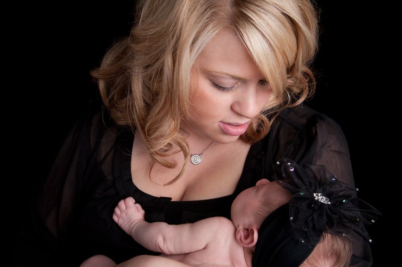 Newborn Photographer Kansas City Newborn Portrait 37.jpg