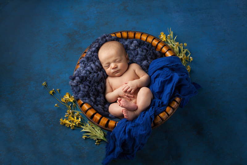 Newborn photographer Kansas City-1.jpg