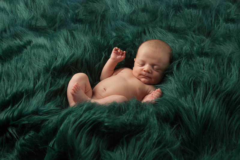 Newborn photographer Kansas City-2.jpg