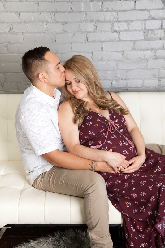 Kansas City Maternity Photographer 001.jpg
