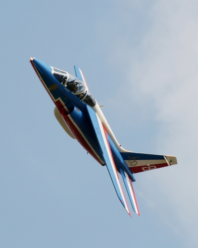 DASSAULT ALPHA JET PATROUILLE DE FRANCE 8 415.jpg