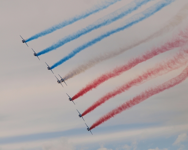DASSAULT ALPHA JET PATROUILLE DE FRANCE P1015664(1).jpg :: OLYMPUS DIGITAL CAMERA
