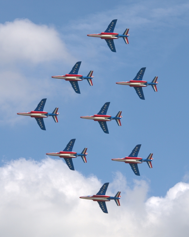 DASSAULT ALPHA JET PATROUILLE DE FRANCE P1017188(1).jpg