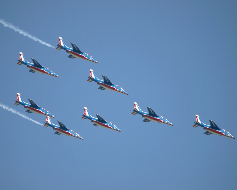 DASSAULT ALPHA JET PATROUILLE DE FRANCE P1017227(1).jpg