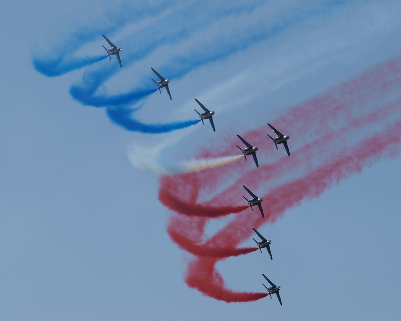 DASSAULT ALPHA JET PATROUILLE DE FRANCE P1017389(1).jpg :: OLYMPUS DIGITAL CAMERA