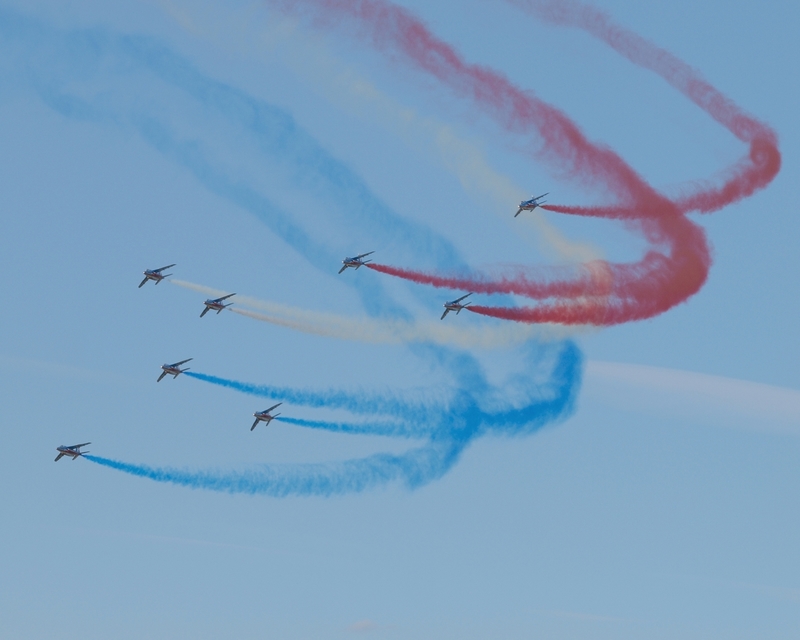 DASSAULT ALPHA JET PATROUILLE DE FRANCE P1017393(1).jpg :: OLYMPUS DIGITAL CAMERA