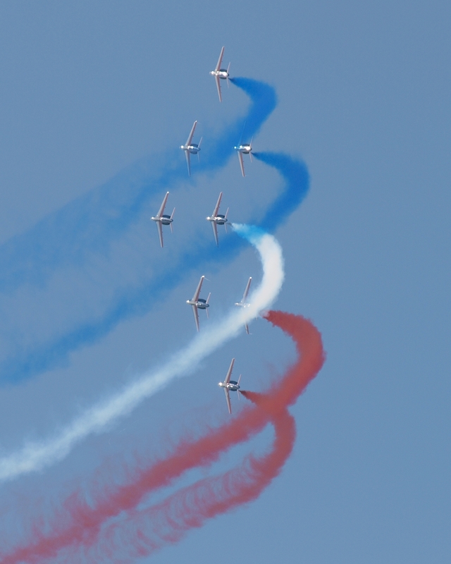 DASSAULT ALPHA JET PATROUILLE DE FRANCE P1017395(1).jpg :: OLYMPUS DIGITAL CAMERA