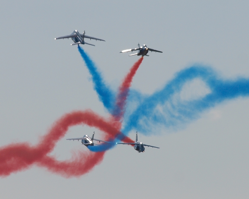 DASSAULT ALPHA JET PATROUILLE DE FRANCE P1017421(1).jpg :: OLYMPUS DIGITAL CAMERA