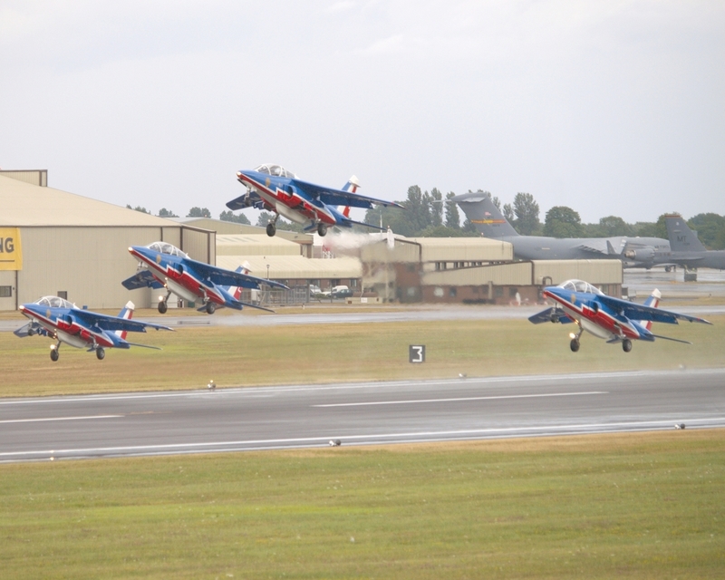 DASSAULT ALPHA JET PATROUILLE DE FRANCE P7169789(1).jpg
